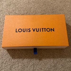 Louis Vuitton box